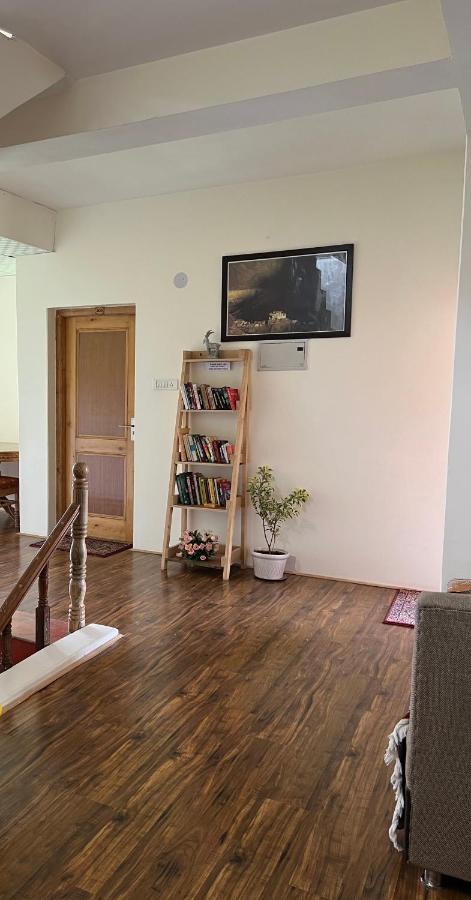 Heschuk Guest House Λεχ Εξωτερικό φωτογραφία